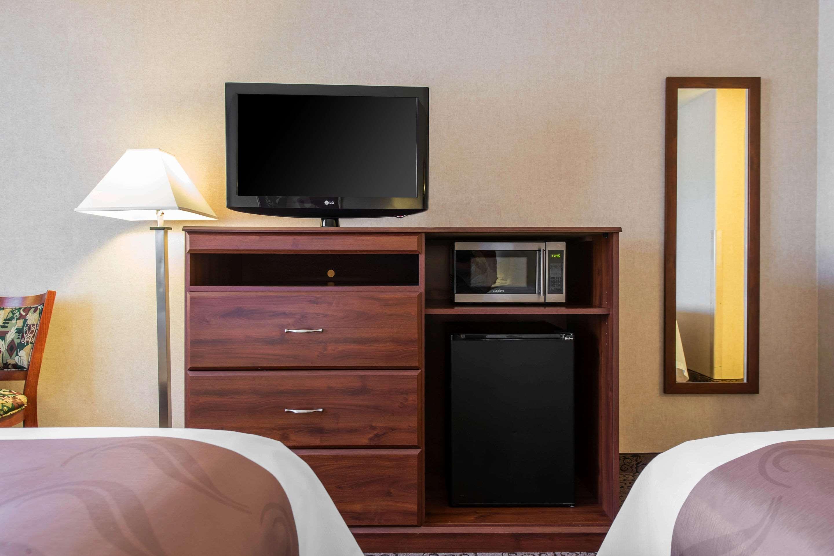Quality Inn Burlington Esterno foto