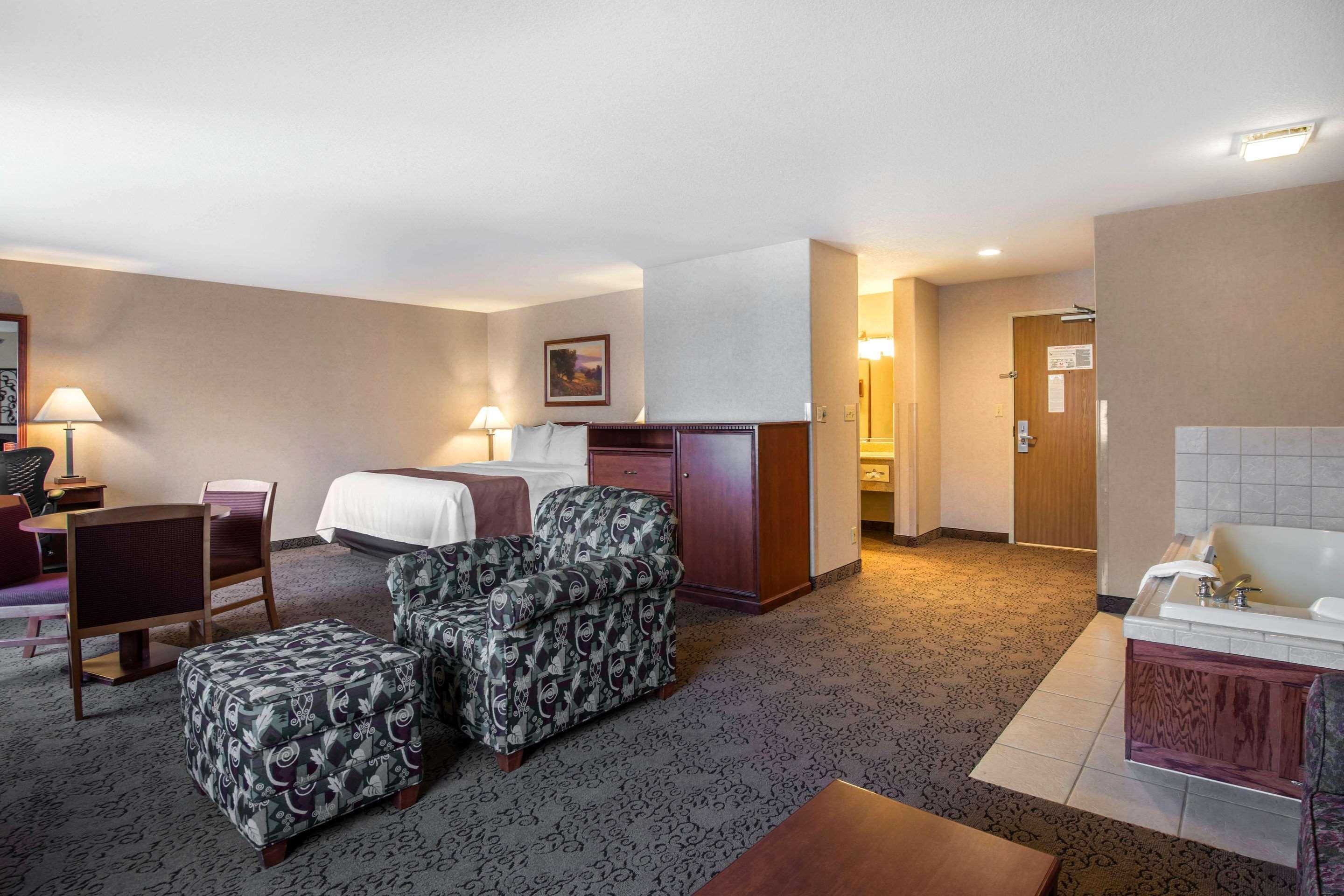 Quality Inn Burlington Esterno foto